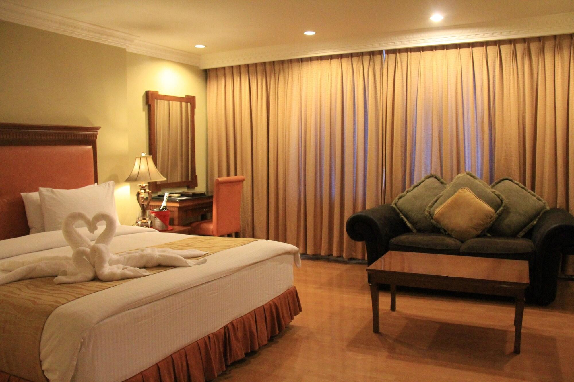 Savannah Resort Hotel Angeles Luaran gambar