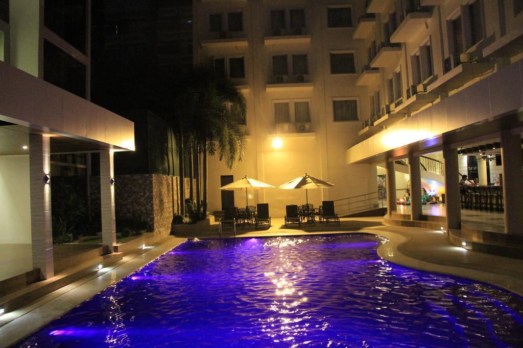 Savannah Resort Hotel Angeles Luaran gambar